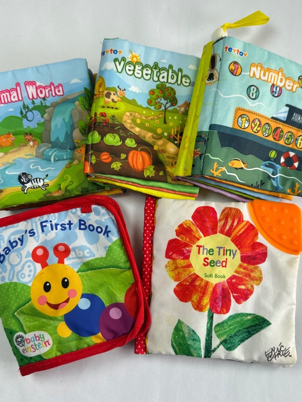 Soft Baby Books Baby Einstein, Teytoy & Eric Carle Crinkle Pages Squeaker Rattle